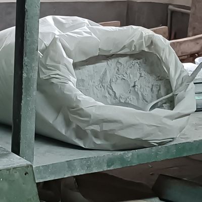 Άσπρος βαθμός πρώτης ύλης σκονών ρητίνης φορμαλδεΰδης της ουρίας μελαμινών χημικός