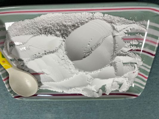 99.8% σκόνη ρητίνης φορμαλδεΰδης της ουρίας μελαμινών για το επιτραπέζιο σκεύος