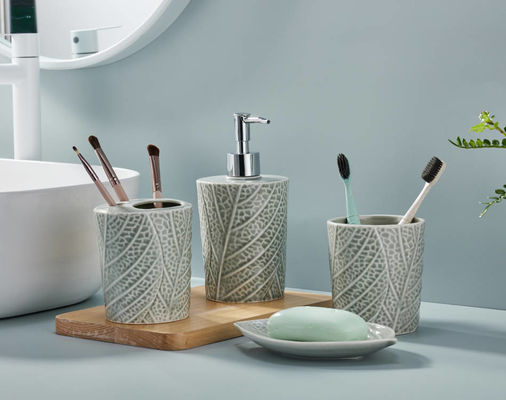 Ανθεκτικό σύνολο μαγαζιού μπάνιου 4pcs χειροκίνητη αντλία σαπουνόφουστας