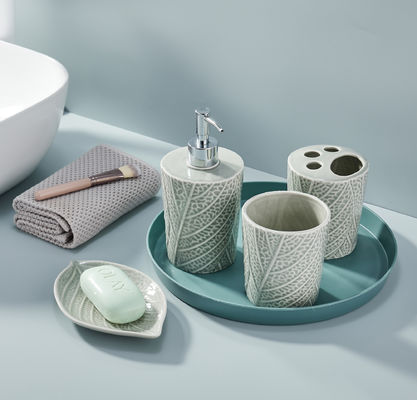 Ανθεκτικό σύνολο μαγαζιού μπάνιου 4pcs χειροκίνητη αντλία σαπουνόφουστας