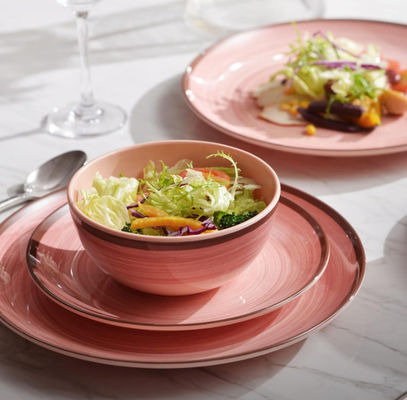 12 μελαμινένια σκεύη, πιάτα και μπολ για 4 άτομα.