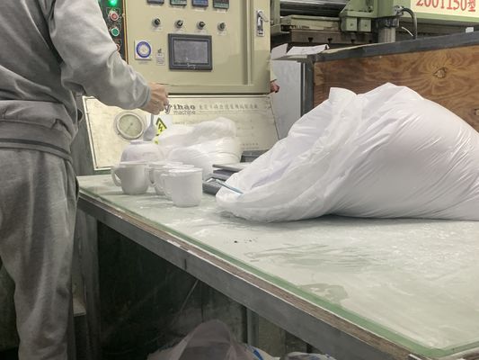 Αυτοματοποιημένη μηχανή στύσης μελαμίνης για καουτσούκ ουρίας και μελαμίνης 450 τόνων