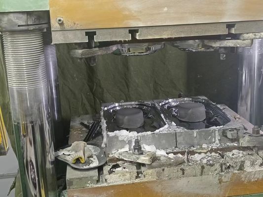 Ηλεκτρονικά ελεγχόμενη Μηχανή Σχηματισμού Επισκευών Μελαμίνης Προσαρμοσμένα Μούλδα Ένα από δύο 12 "Μελαμίνης Πλάκα Φτιάχνοντας Μούλδα