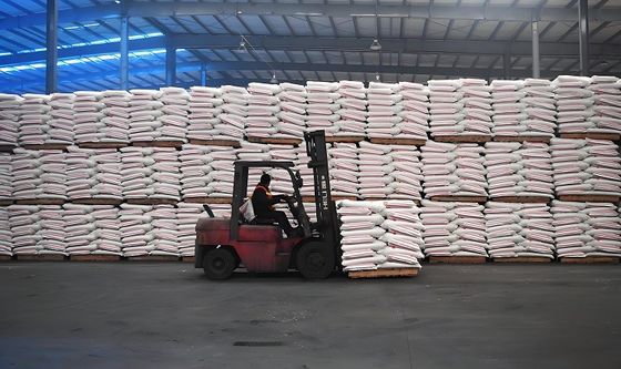 Καθαρή Μελαμίνη 99,9% Καθαρότητα Εμπιστευόμενη από Βιετναμέζικο Χημικό Καθαριστήριο Μελαμίνης