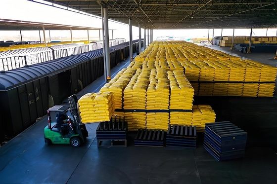 Καθαρό λευκό χρώμα μελαμίνη φορμαλδεΰδης ρητίνη σκόνη παρασκευή πλάκας μελαμίνης