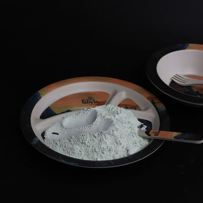 Σταθερό σε κανονικές θερμοκρασίες και πιέσεις Βιομηχανικής ποιότητας καθαρή σκόνη μελαμίνης Πυκνότητα 1573 Gcm3 Ιδανική για βιομηχανική χρήση