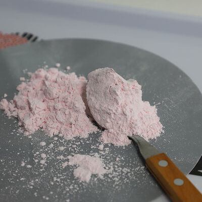 ΣΗΟΥΑΝΓΙΑΝ Σημείο ανάφλεξης άνω των 200 βαθμών Κελσίου Καθαρή σκόνη μελαμίνης που εφαρμόζεται στη χημική επεξεργασία και την παραγωγή ανθεκτικών υλικών